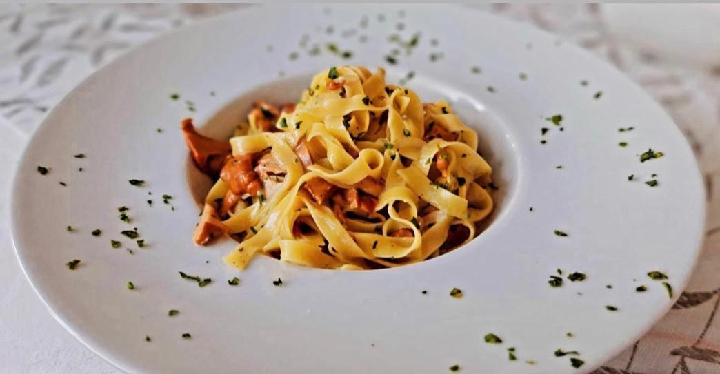 Relais Il Pigno Guest House Affi Bagian luar foto
